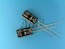 Kondenzátor elektrolytický 220uF/25V - 105°C Samwha RD